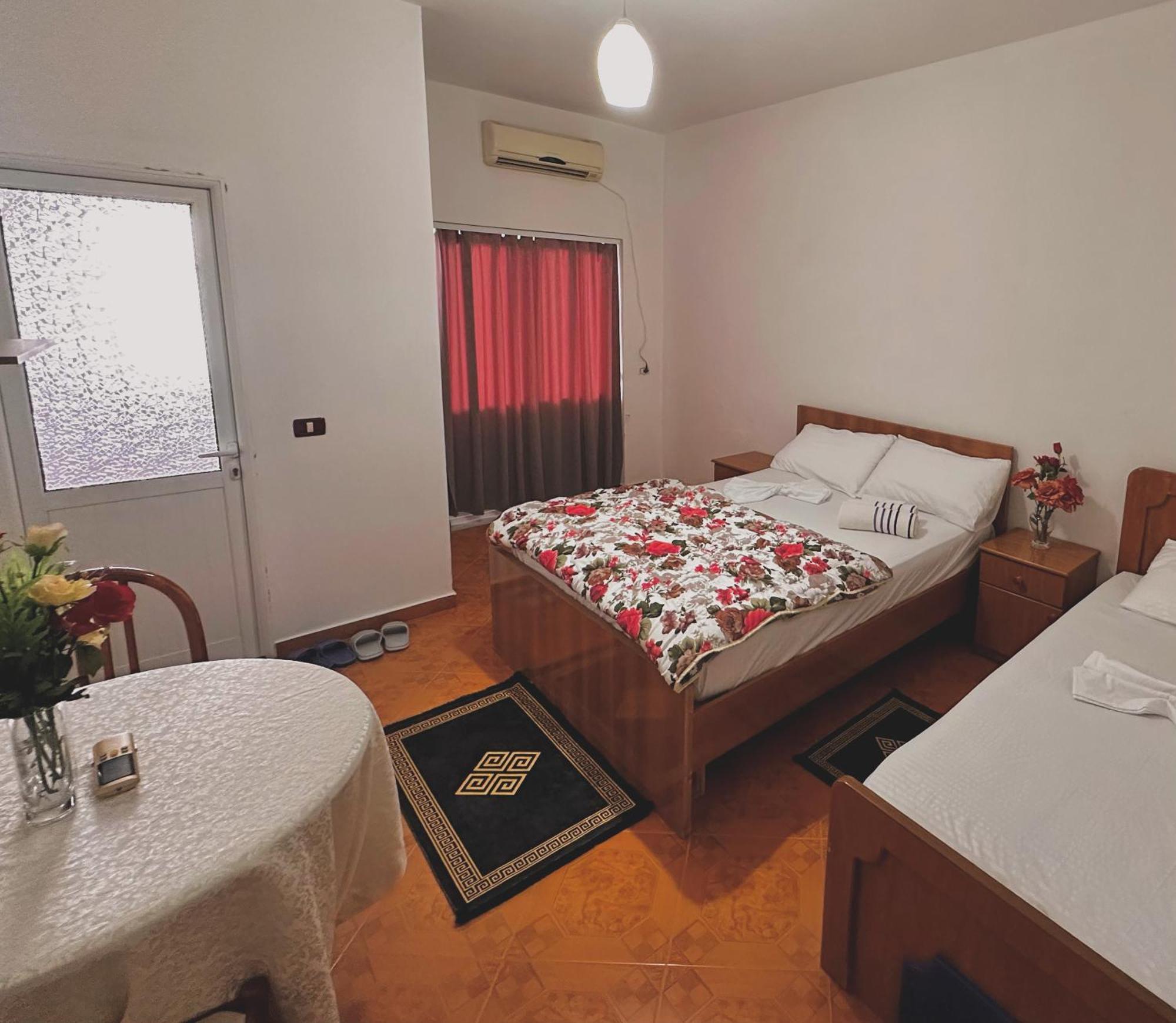 Hotel Belind Berat Extérieur photo