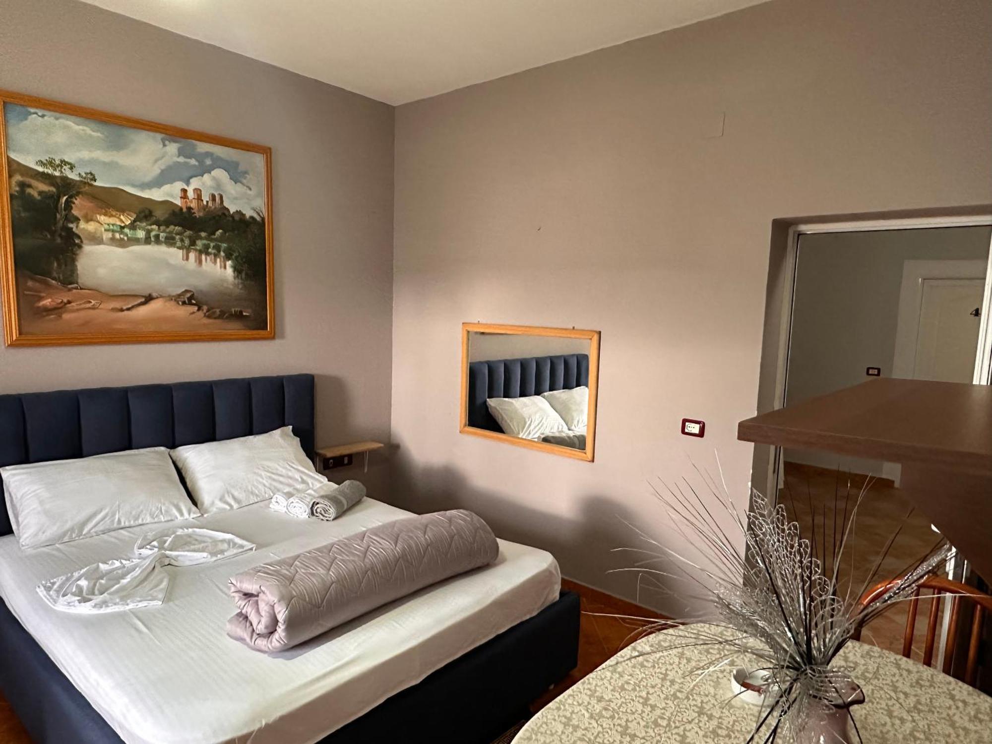 Hotel Belind Berat Extérieur photo